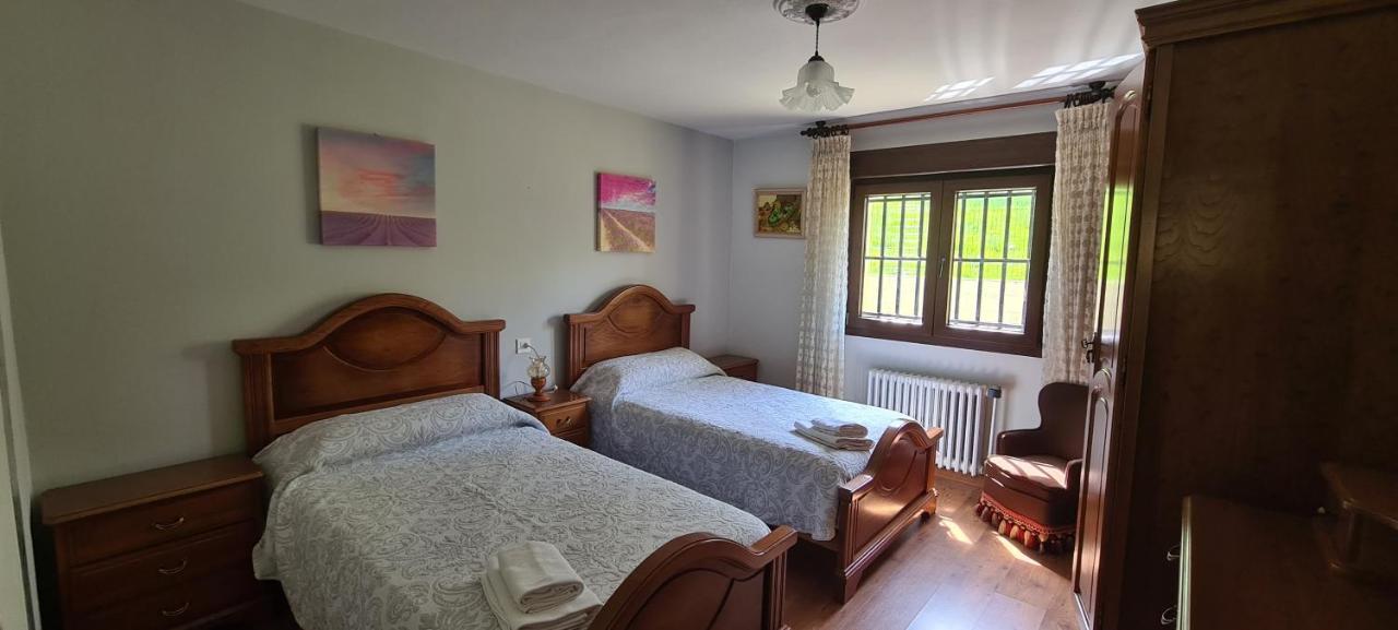 Villa Teresa Onís Esterno foto