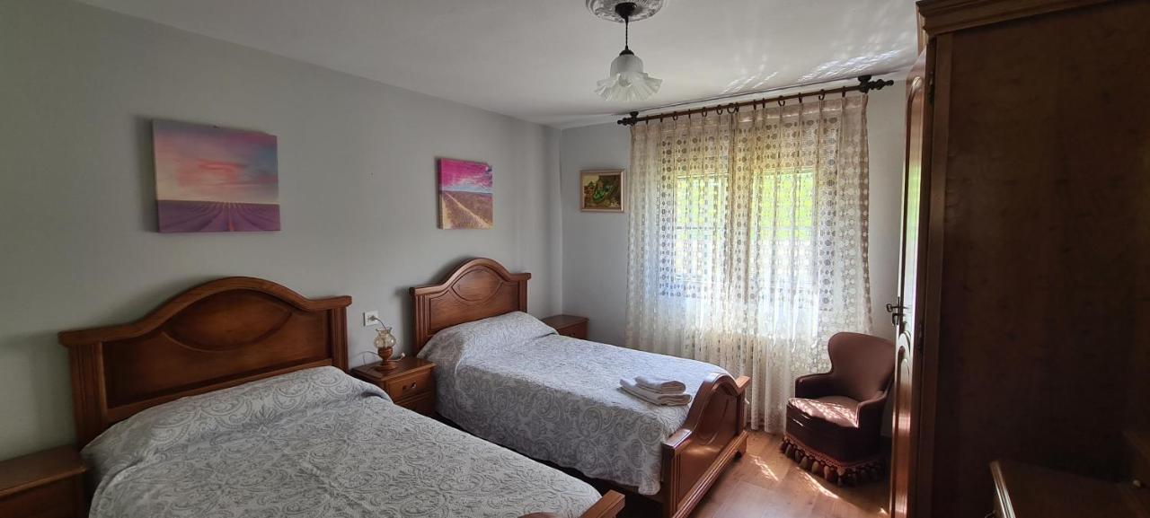 Villa Teresa Onís Esterno foto