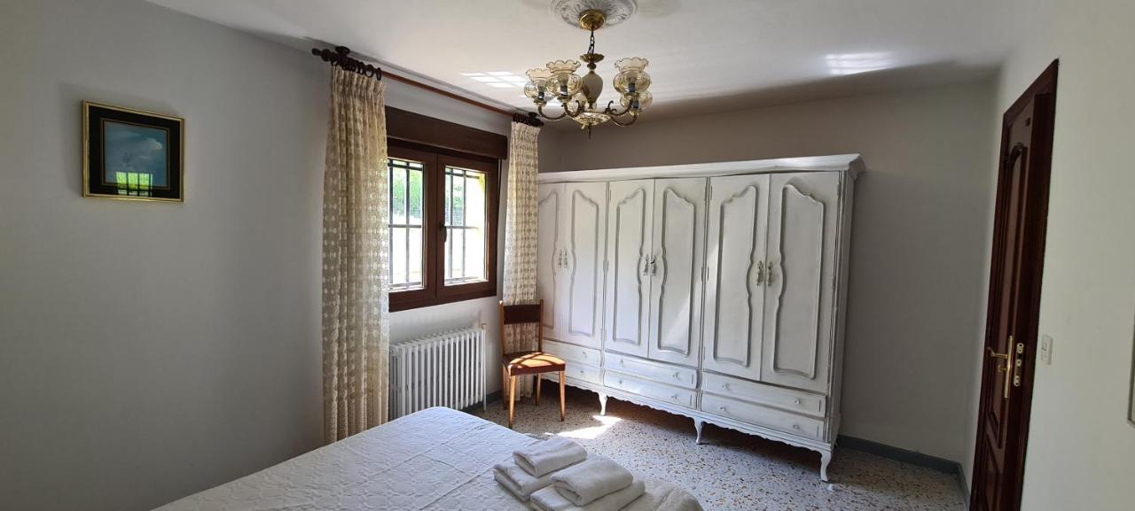 Villa Teresa Onís Esterno foto