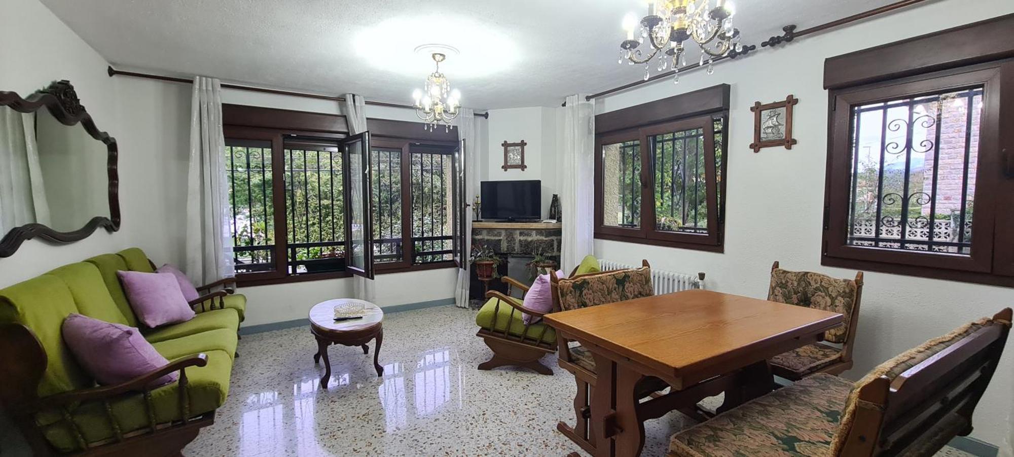Villa Teresa Onís Esterno foto